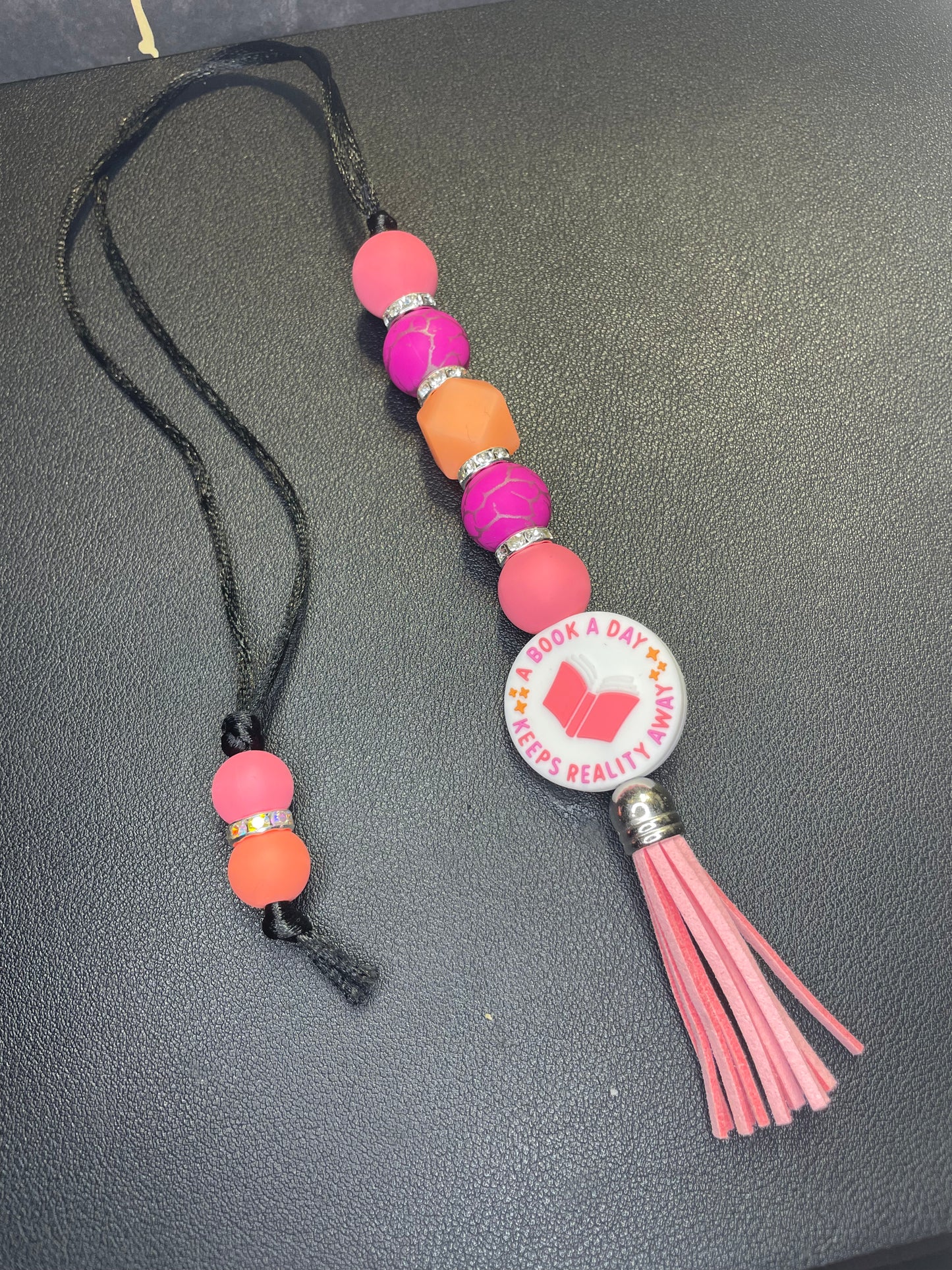 Book tassel