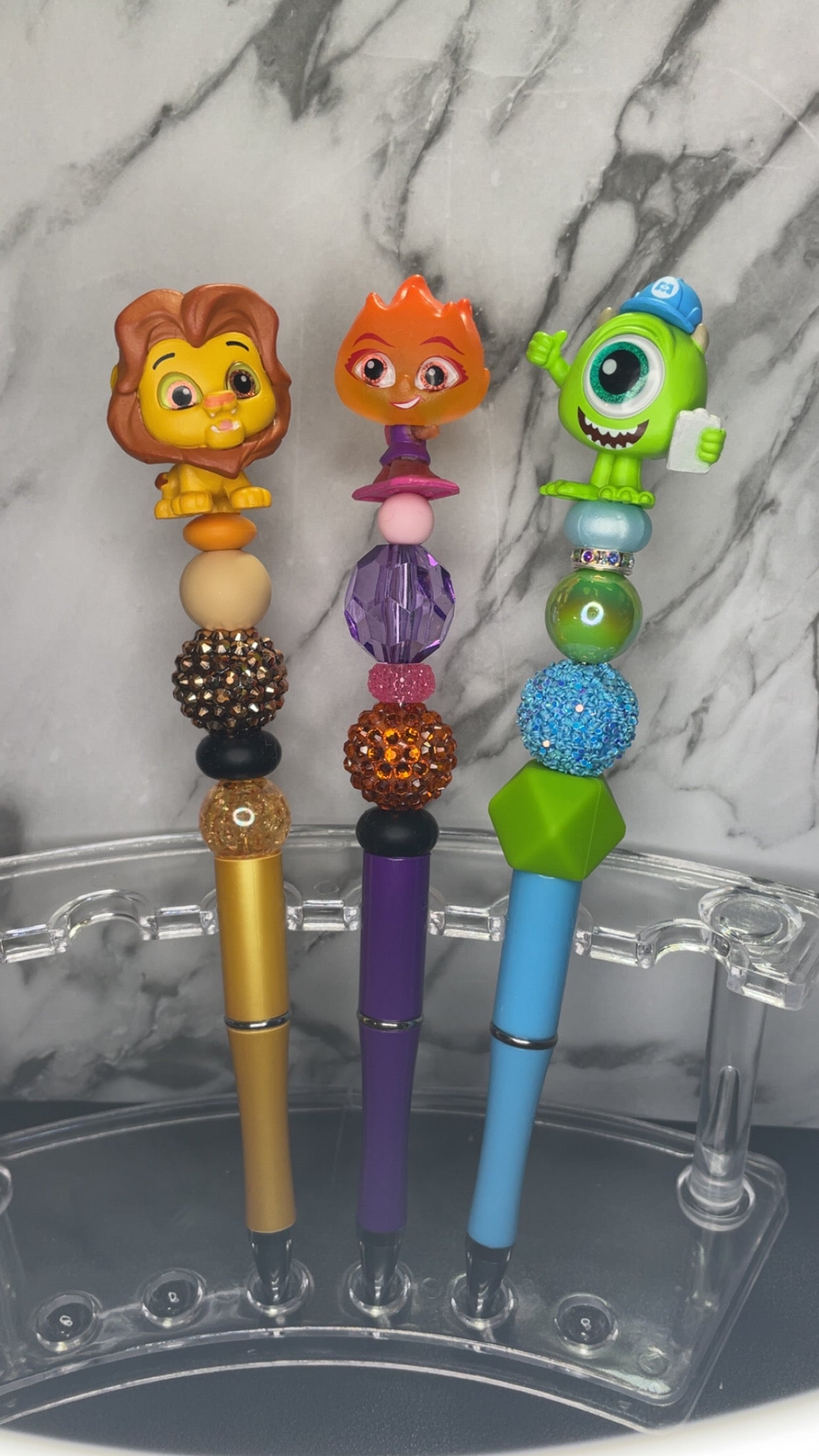 Doorables pens.